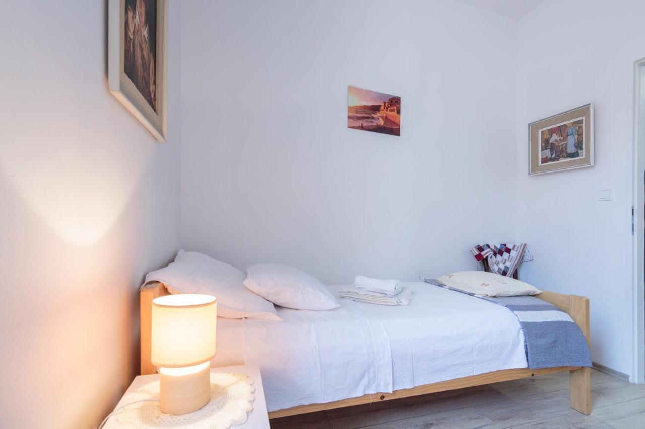 Apartment Esa Komiža Exteriér fotografie